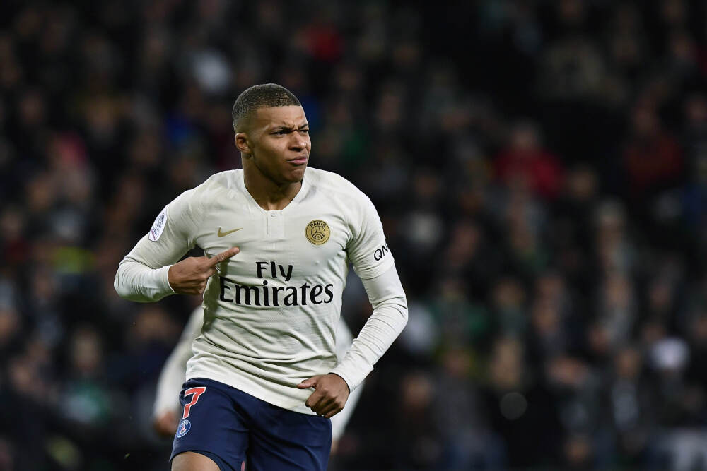 王楚钦两冠领跑2025WTT冠军赛